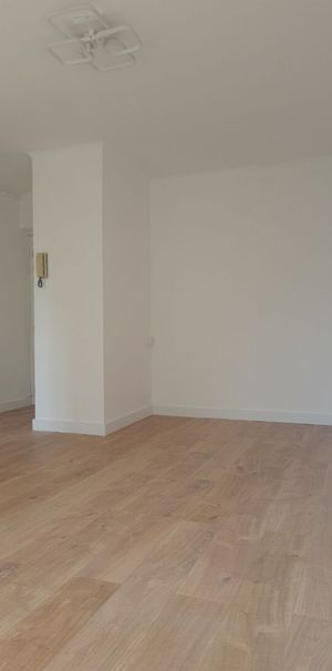 Location Appartement 1 pièce 29m² - Photo 1