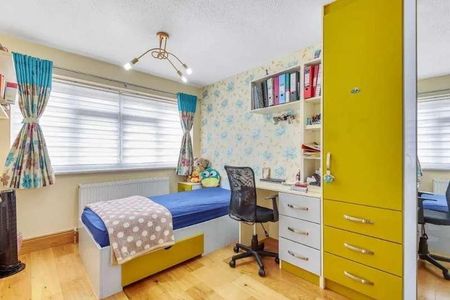 Jellicoe Gardens, Stanmore, HA7 - Photo 5