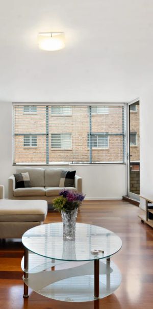 Well Presented Apartment In Sought After Location - Photo 1