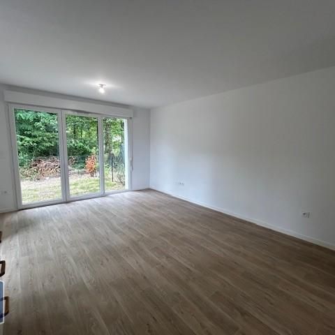 Location Maison 3 pièces 64m² BREUILLET 17920 - Photo 1