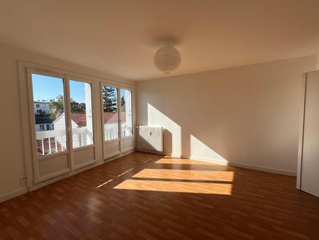 Location Appartement 3 pièces 61m² NANTES 44300 - Photo 2