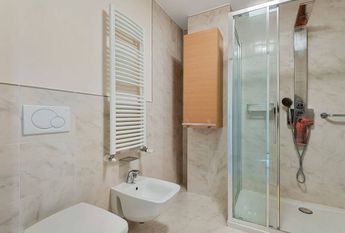 viale sergio bernardini, 345, Camaiore, Tuscany 55041