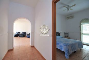 Villa con piscina - Sicilia