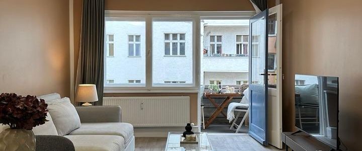 2 Zimmer Wohnung auf der Sonnenallee / Schufa & Jobcenter möglich - Photo 1