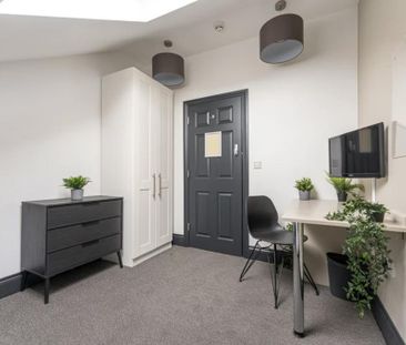 1 bedroom in a house share to rent - Photo 6