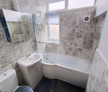 The Lindens, Newbridge Crescent, Wolverhampton - Photo 4