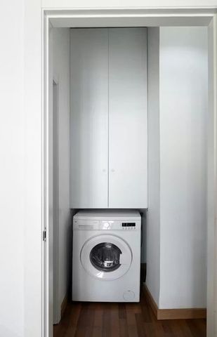 Carrer de Dalt, Valencia, Valencian Community 46003 - Photo 2