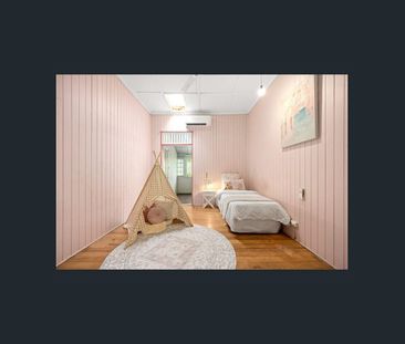 Spacious Queenslander House with Deck Swimming pool on 1618sqm Corn... - Photo 5