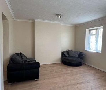 Woodshire Road, Dagenham, RM10 - Photo 3