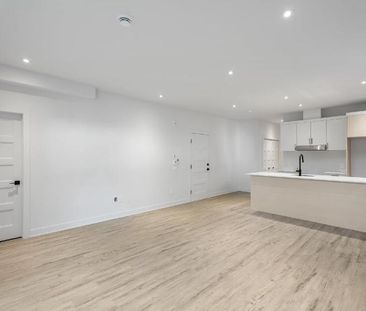 Nouveau 5 1/2 à louer — à deux pas du R.E.M. Deux-Montagnes! - Photo 3