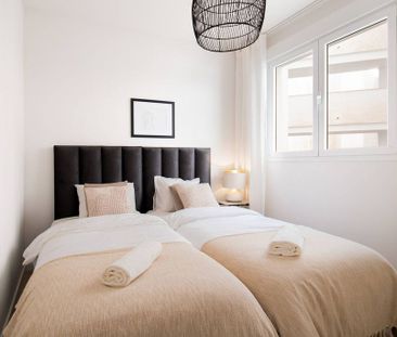 Luxury Flat for rent in Marbella, Spain - Photo 2