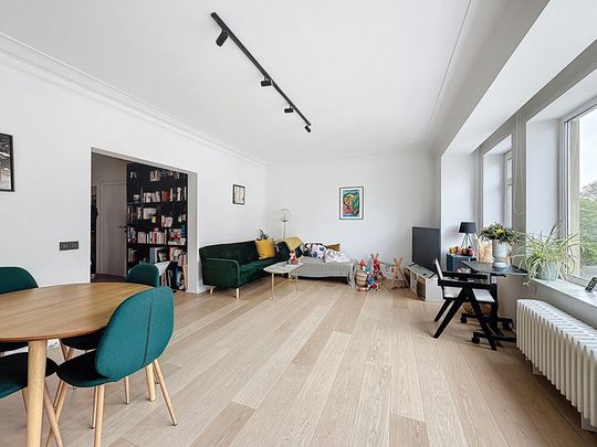 Flat - for rent - Photo 1