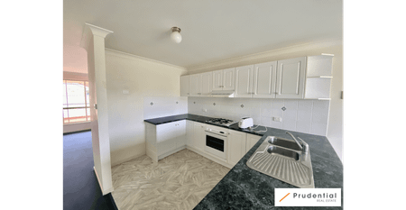 NEAT VILLA IN A GREAT LOCATION - Photo 3