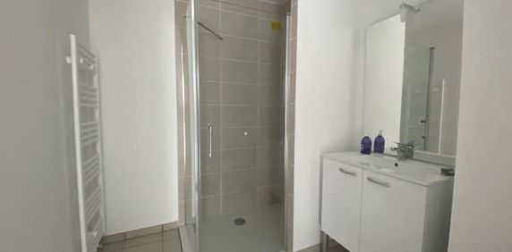 location Appartement T2 DE 41.46m² À AMIENS - Photo 2