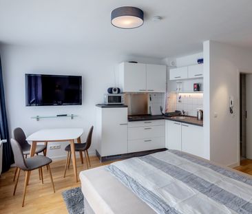 Nicely furnished studio apartment with balcony - Foto 1