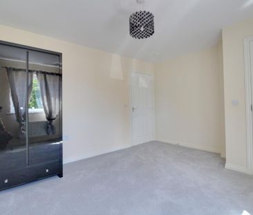 4 bedroom terraced house to rent - Photo 4