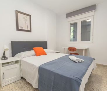 Calle Brahms, Málaga, Andalusia 29004 - Photo 5