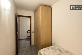 barcelona, Catalonia 08042