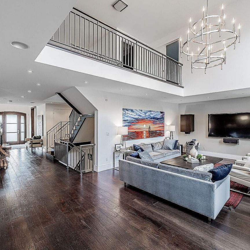 44 Meadowcrest Rd, ON, CA, Toronto - Photo 1