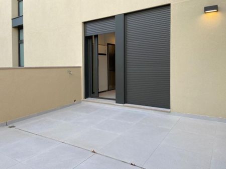 2 room luxury Flat for rent in Palma de Mallorca, Balearic Islands - Photo 3