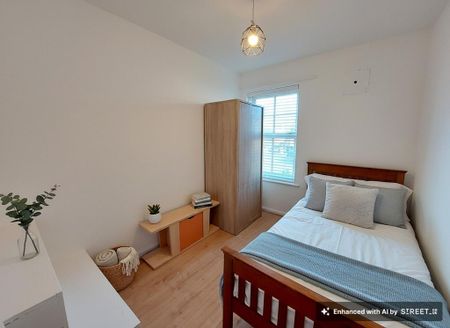 3 bedroom terraced house to rent - Photo 2