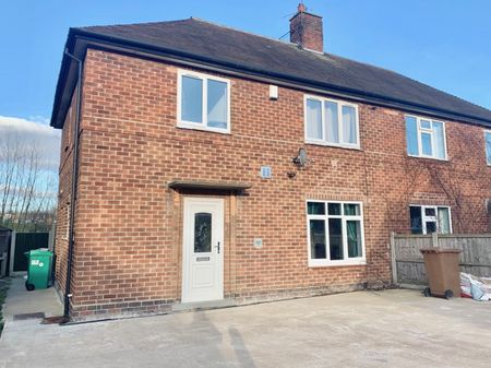 Fernwood Crescent, Wollaton, NG8, Nottingham - Photo 5
