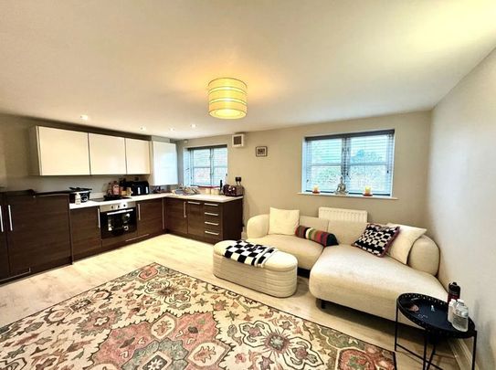 TO LET – Westdene, Park Crescent, Southport – Available January 2026 - Photo 1