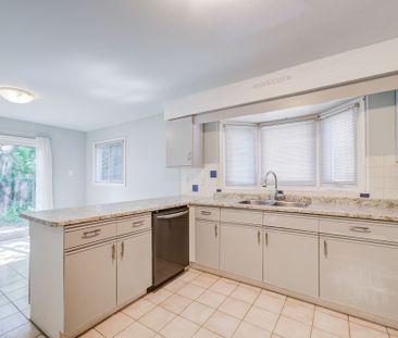 For Lease - 1194 Fairmeadow Trail, Oakville, Ontario - Photo 6