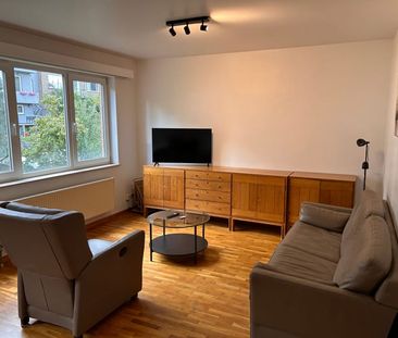 Appartement te huur - foto 1