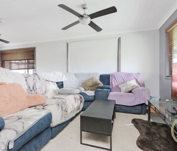 Enjoy the Relaxed San Remo Beachside Lifestyle at 22 Selene Way&com... - Photo 5