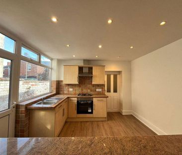 5 bedroom house to rent - Photo 4