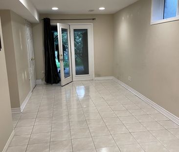 For Lease - 187 Clair Road Unit# Basement Apartment, Guelph, Ontario - Photo 4