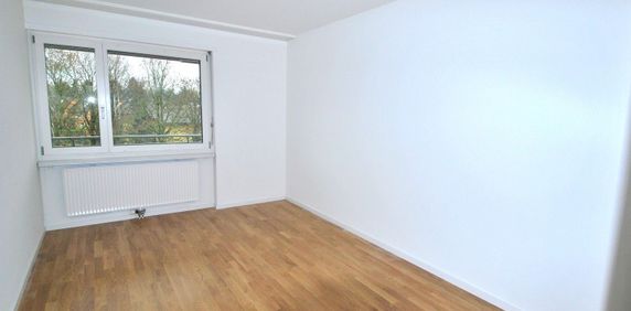 Dachwohnung mit grosser Terrasse - Photo 2