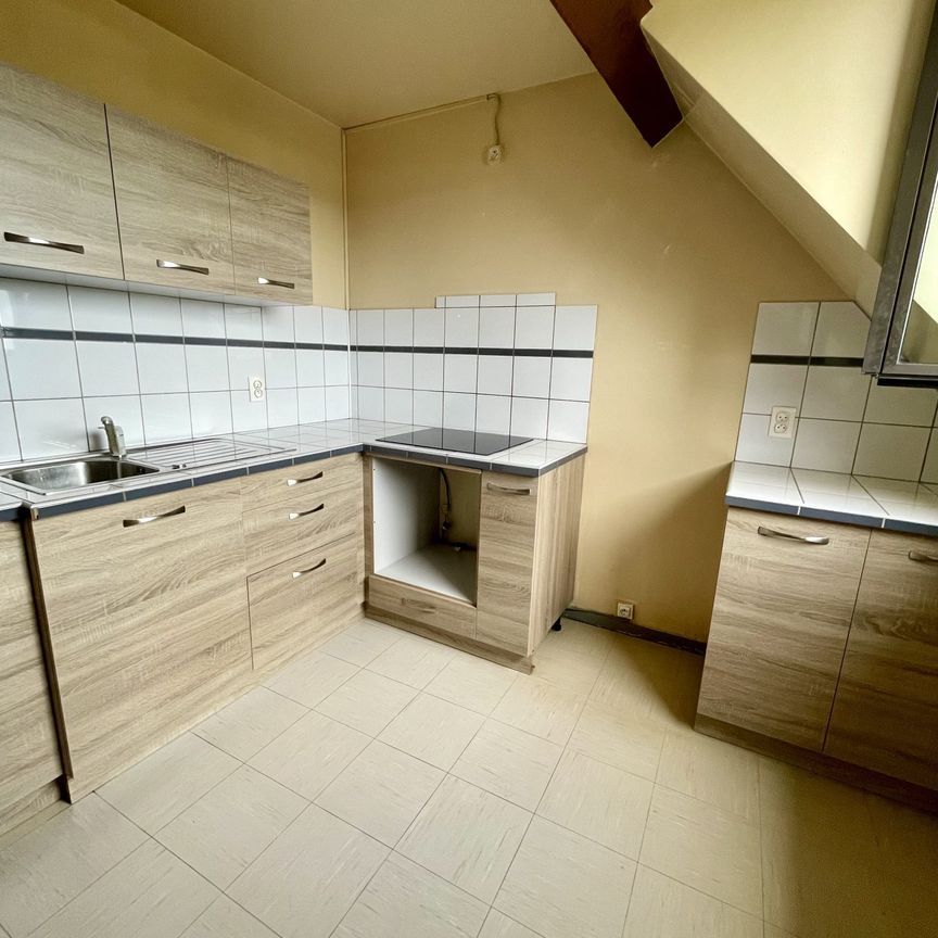 Location Appartement 3 pièces 68m² OLORON STE MARIE 64400 - Photo 1