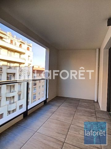 Appartement 2 pièces 40m2 MARSEILLE 8EME 919 euros - Photo 4