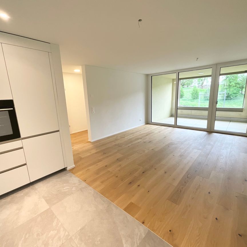 Appartements neufs de 2.5 pièces avec loggia – Confort moderne, durabilité et qualité de vie au cœur du village - Foto 1