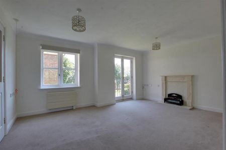 2 bedroom retirement property to rent - Photo 2