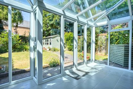 3 bed detached house to rent in Freshland Road, Maidstone, ME16 - Photo 3