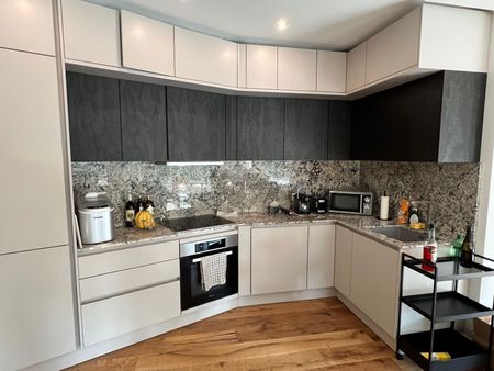 2.5 Zimmer, 74 m², 2. Stock - Foto 3