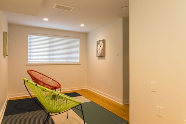 For Lease - 89 Byron Street, Niagara-on-the-Lake, Ontario - Photo 1