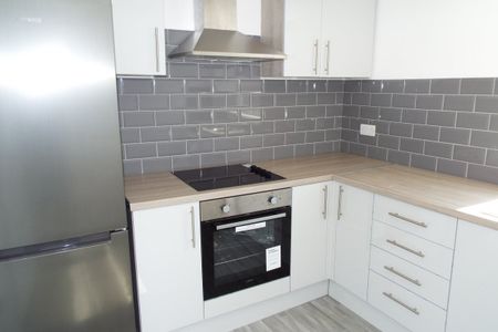 Market Place, UTTOXETER - Photo 5