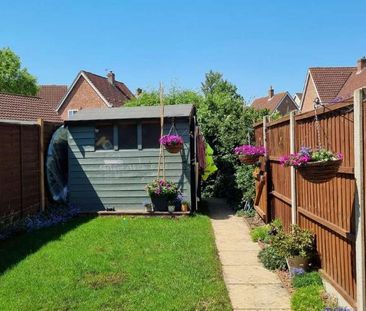 Coltsfoot Crescent, Bury St Edmunds, IP32 - Photo 4