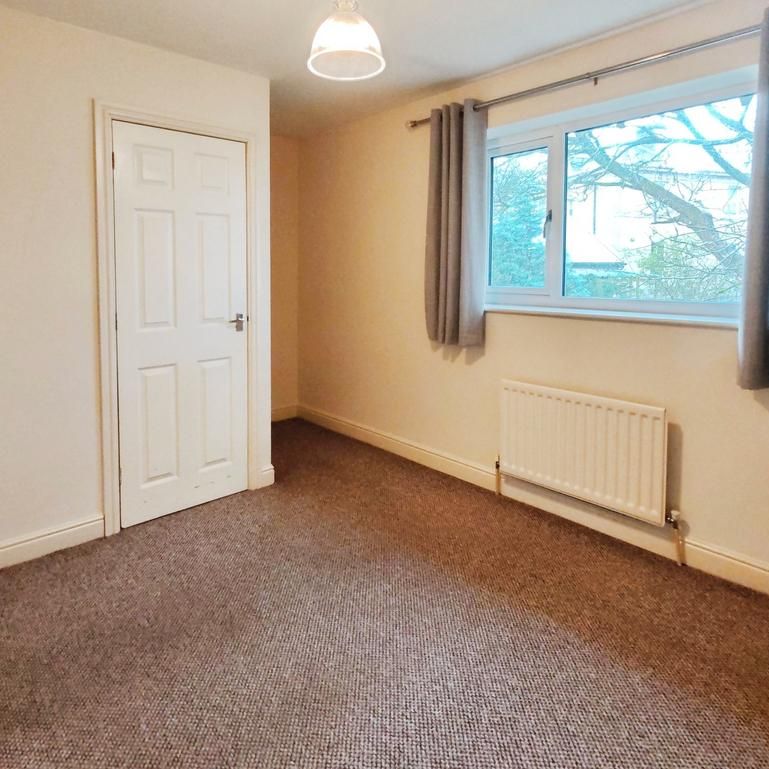 2 bedroom semi-detached house to rent - Photo 1