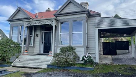 Semi Furnished Home In Belleknowes - Photo 2