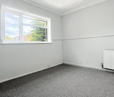 2 bedroom property to rent - Photo 1