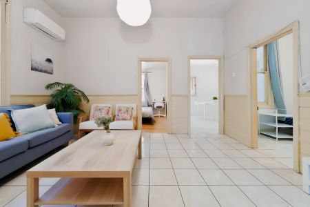 Room 2 (Private) - Photo 2