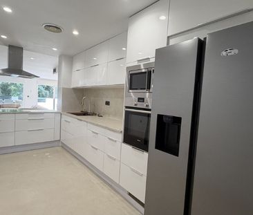 3 Bedroom Apartment For Rent in Guadalmina Alta, Málaga - Photo 3