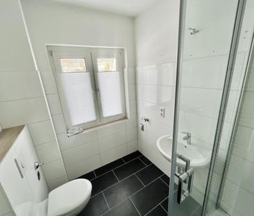 Erstbezug nach Sanierung! - Photo 3