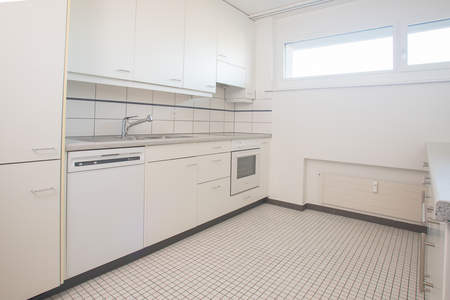 Grosszügige Wohnung mit Aussicht im Mischeli-Quartier - Photo 5