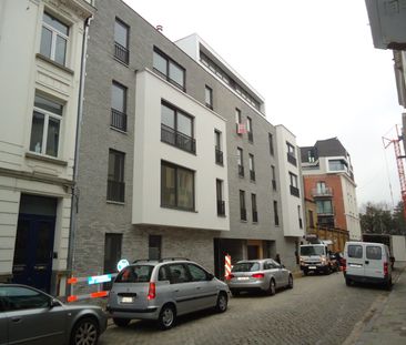 Zeer centraal gelegen 2-slaapkamer appartement - Photo 5
